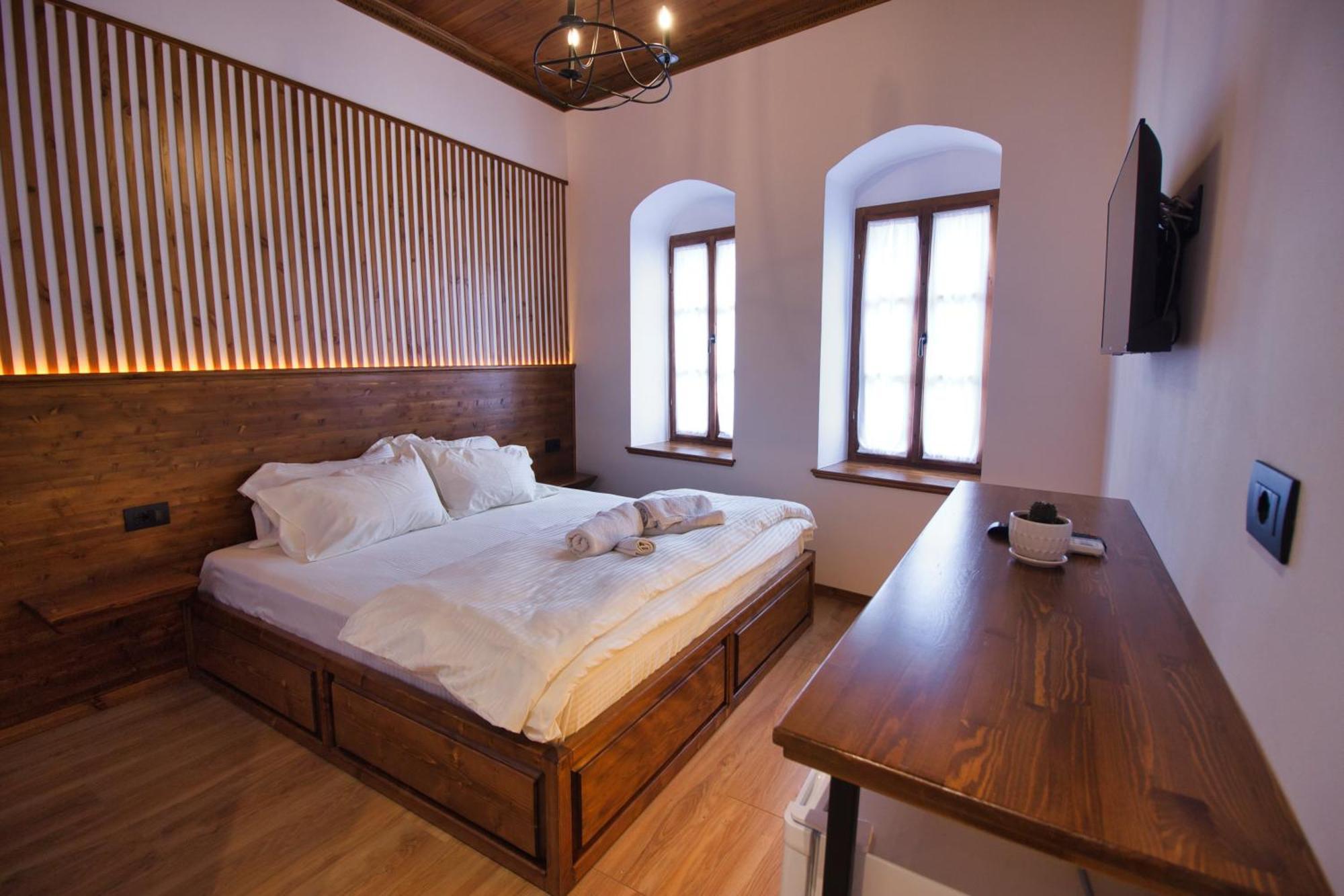 Grey Stone 호텔 Gjirokastër 외부 사진