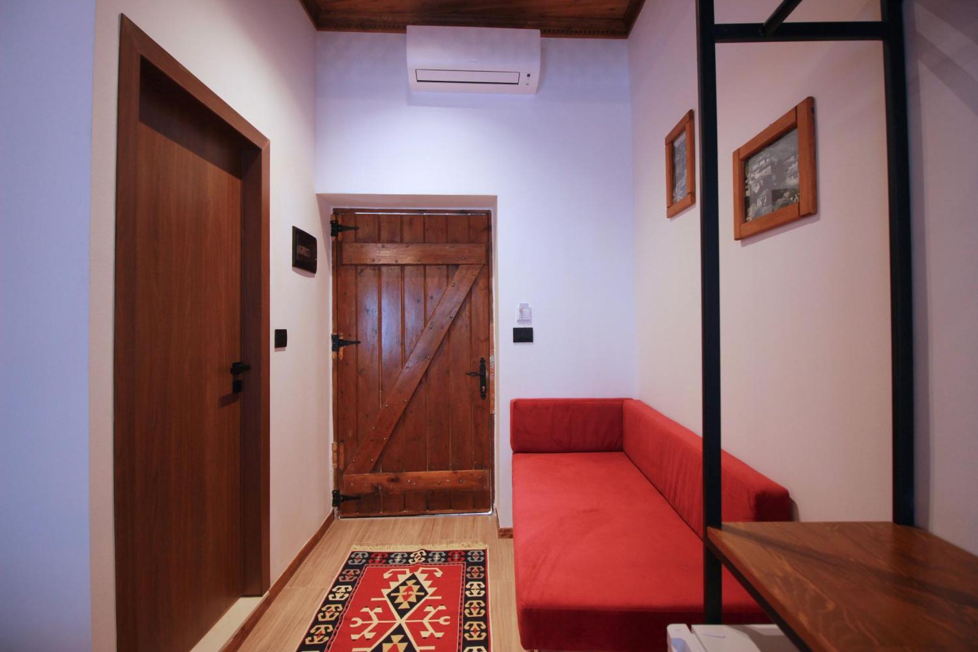 Grey Stone 호텔 Gjirokastër 외부 사진