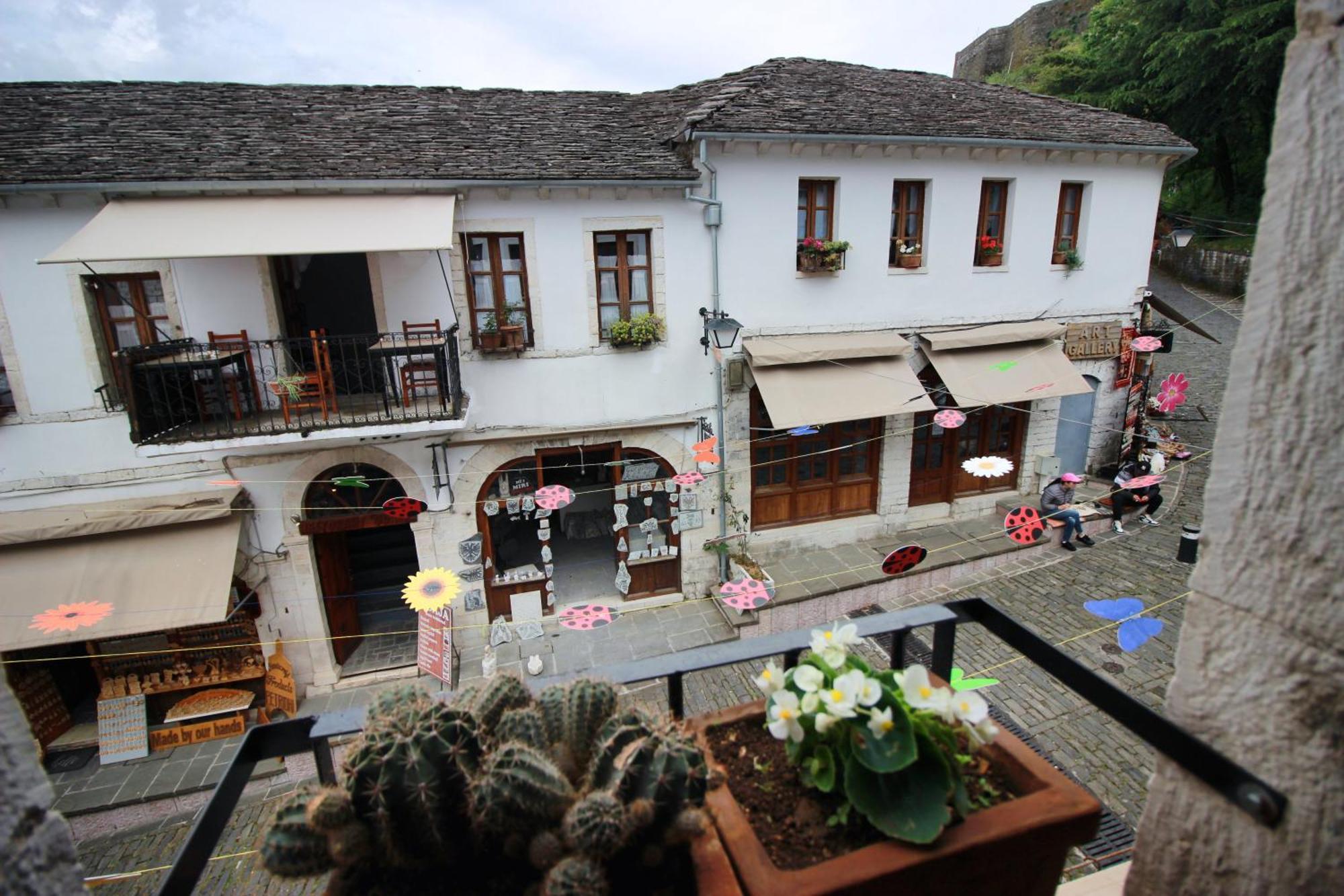 Grey Stone 호텔 Gjirokastër 외부 사진